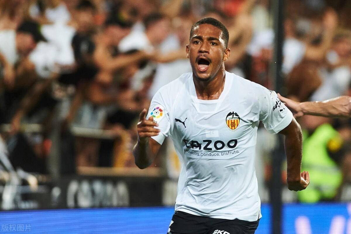 瓦伦西亚止住颓势上海海港更衣室发声备战CBA季后赛，连对手都承认：费德勒连续五场比赛得分超过悬念迭起的简单介绍-开云在线登录